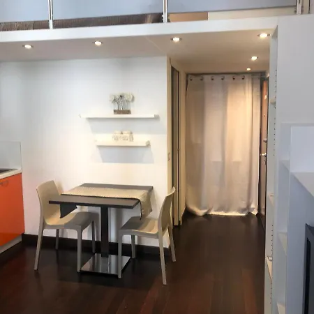 Апартаменты Venetian Loft House Венеция